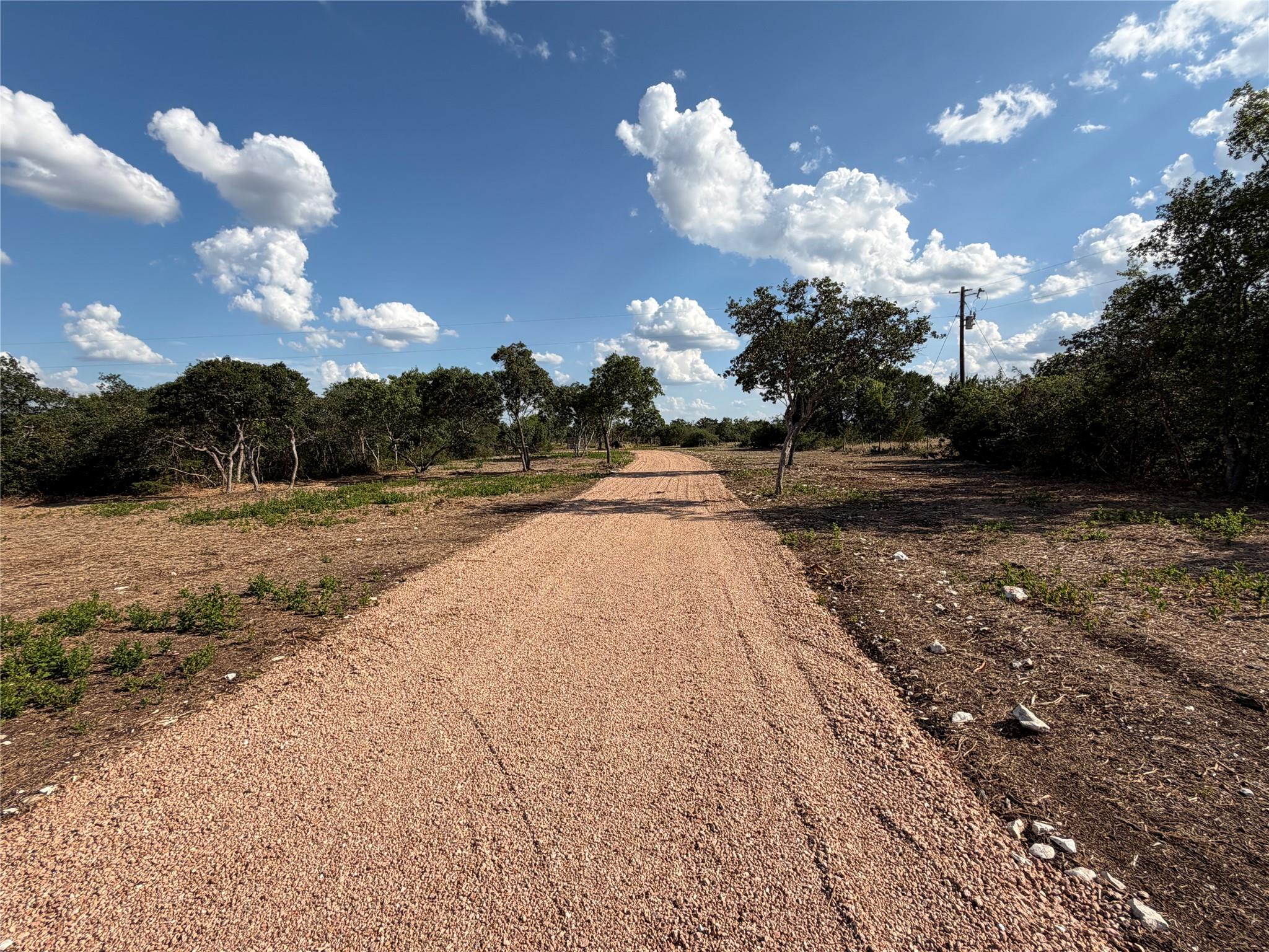 7257 Cr 252 None Property Photo 4
