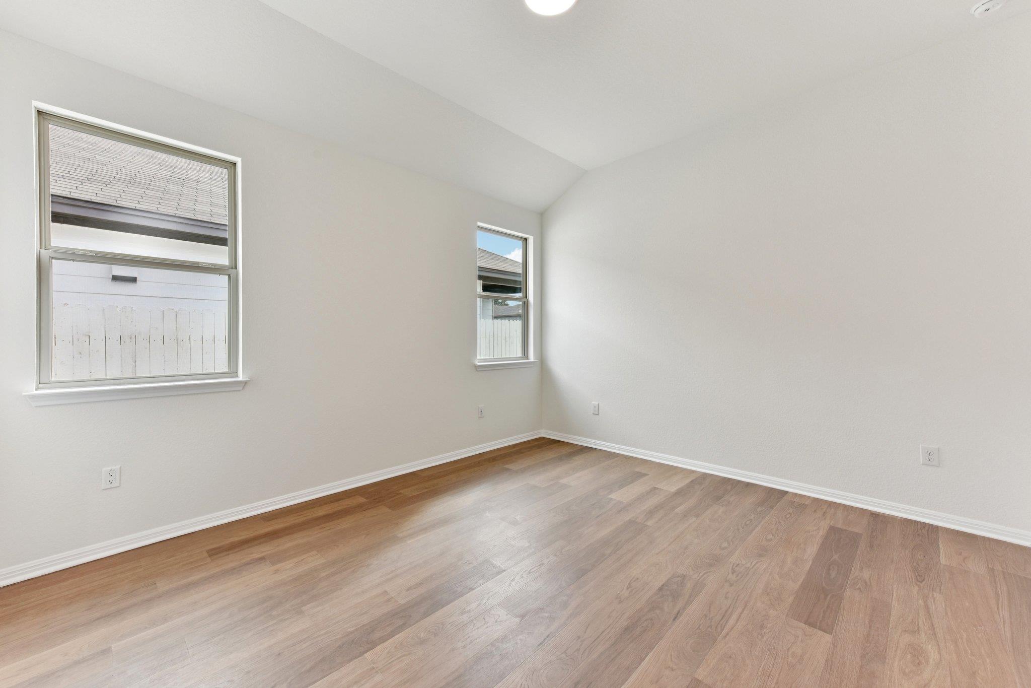 773 Treadwell Ln Property Photo 15