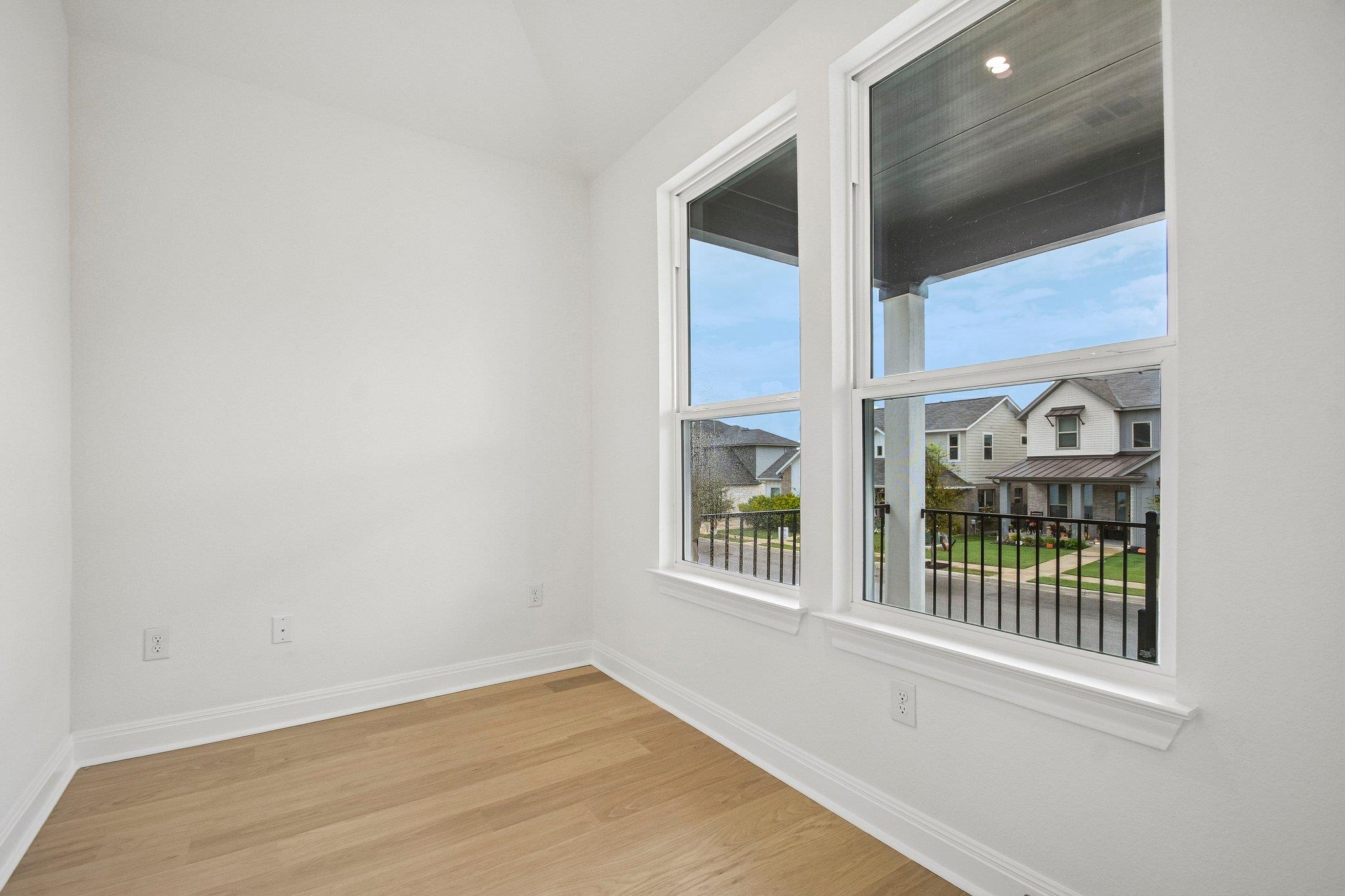 773 Treadwell Ln Property Photo 25