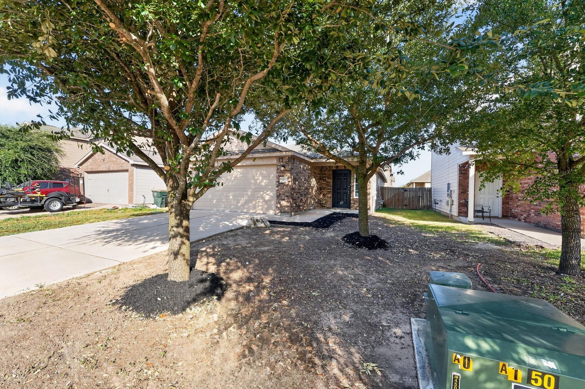 1564 Breanna Ln Property Photo 2