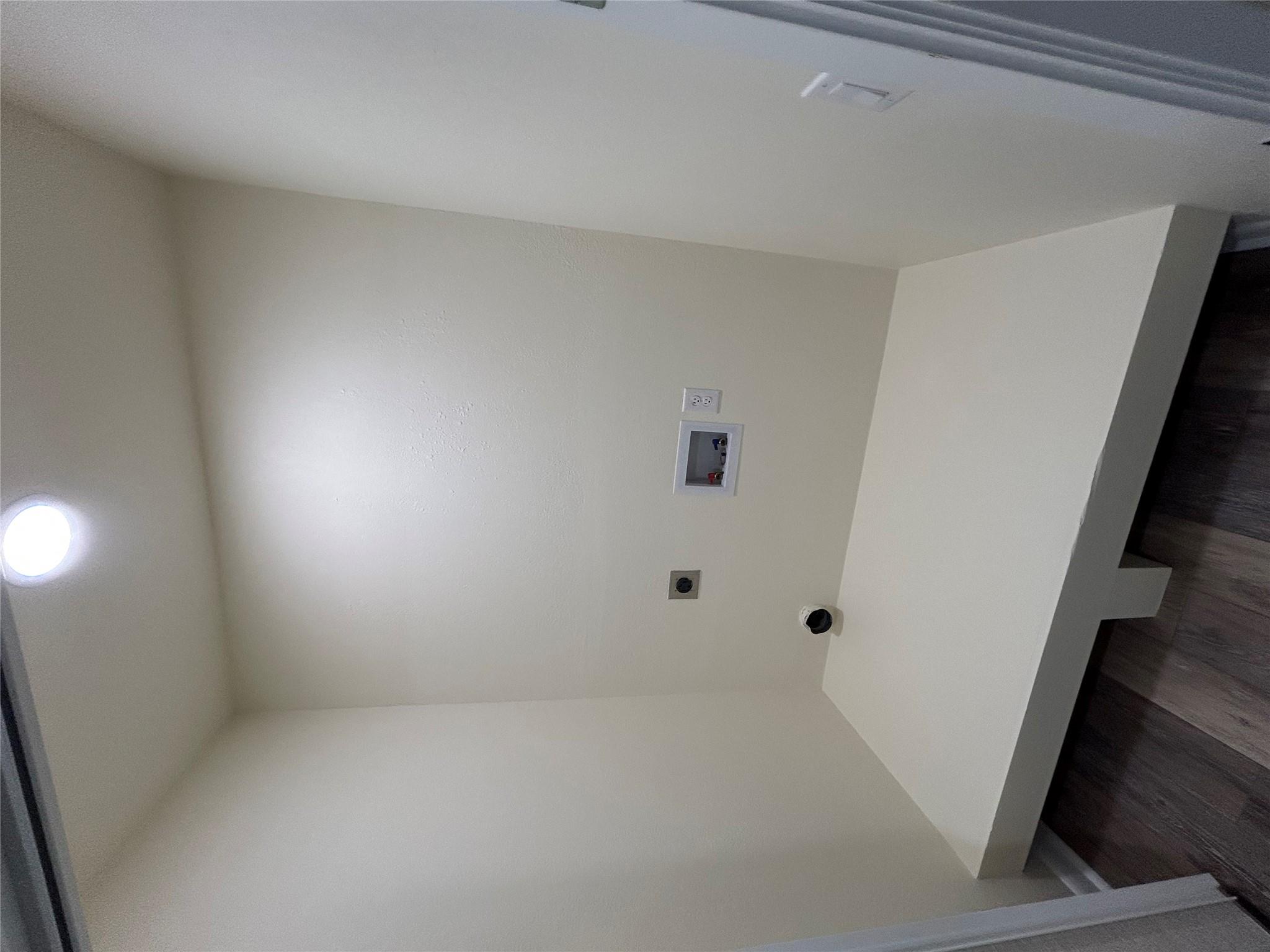 100 Bay Point Dr #8 Property Photo 13