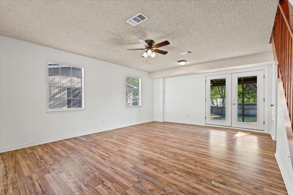 205 Cisneros St Property Photo 2