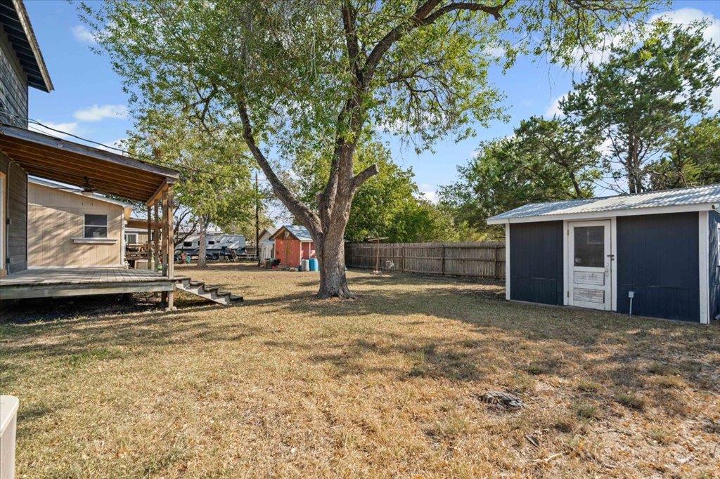 205 Cisneros St Property Photo 14