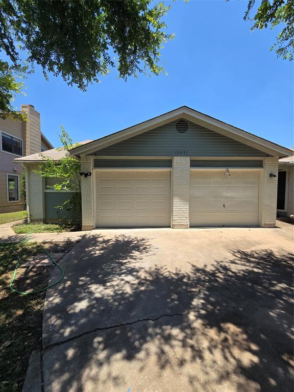 13351 Water Oak Ln #b Property Photo 1