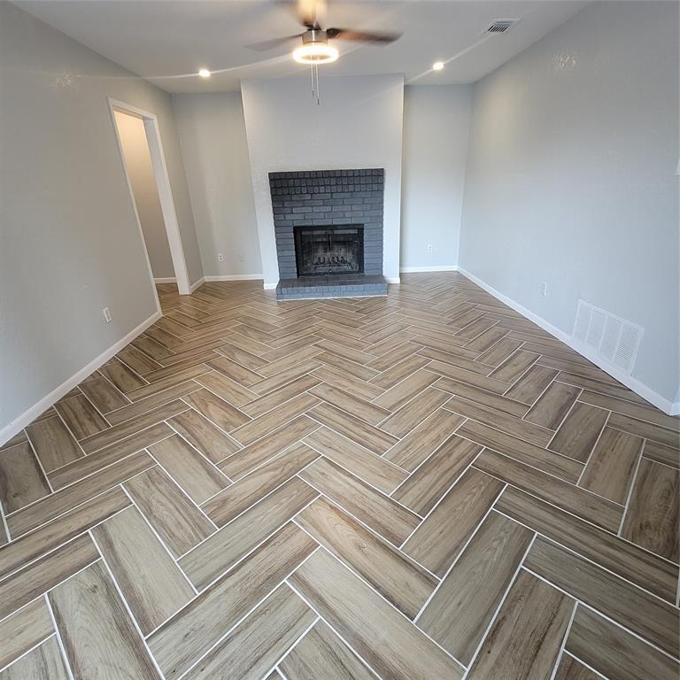 13351 Water Oak Ln #b Property Photo 3