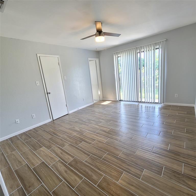 13351 Water Oak Ln #b Property Photo 10