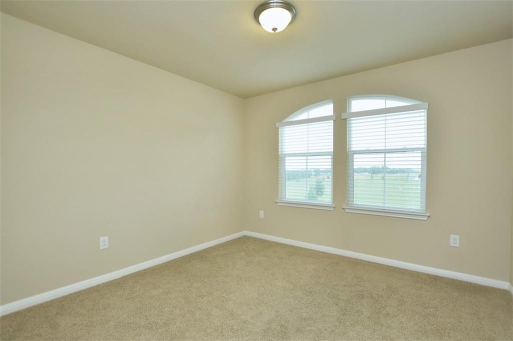 517 Katmai Cir Property Photo 16