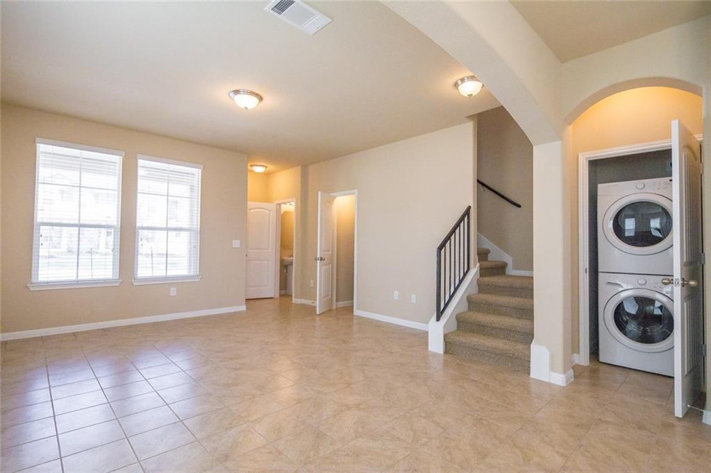 517 Katmai Cir Property Photo 26