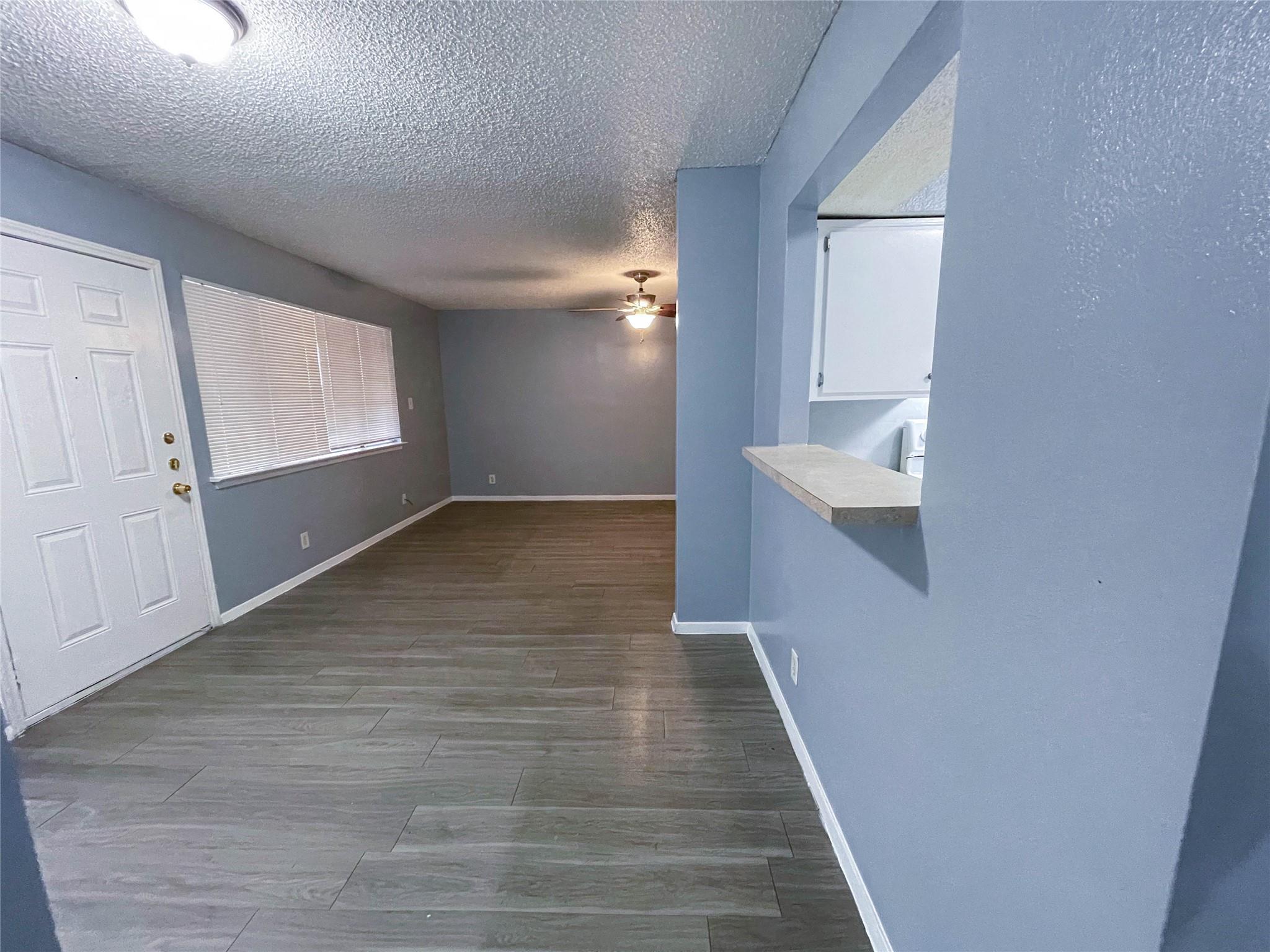 8907 Parkfield Dr #204 Property Photo 5