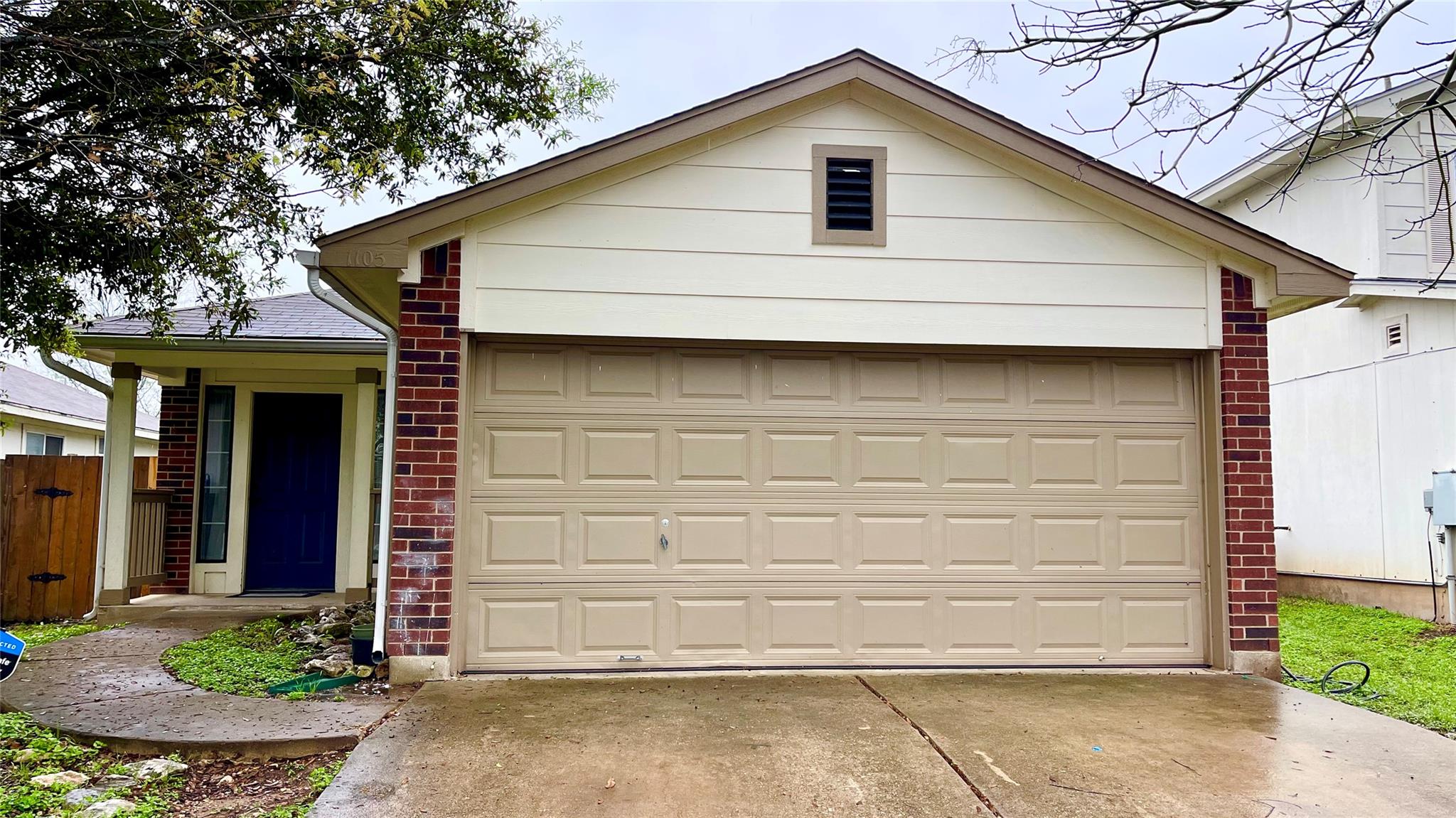 1105 St Stanislaws Dr Property Photo 1