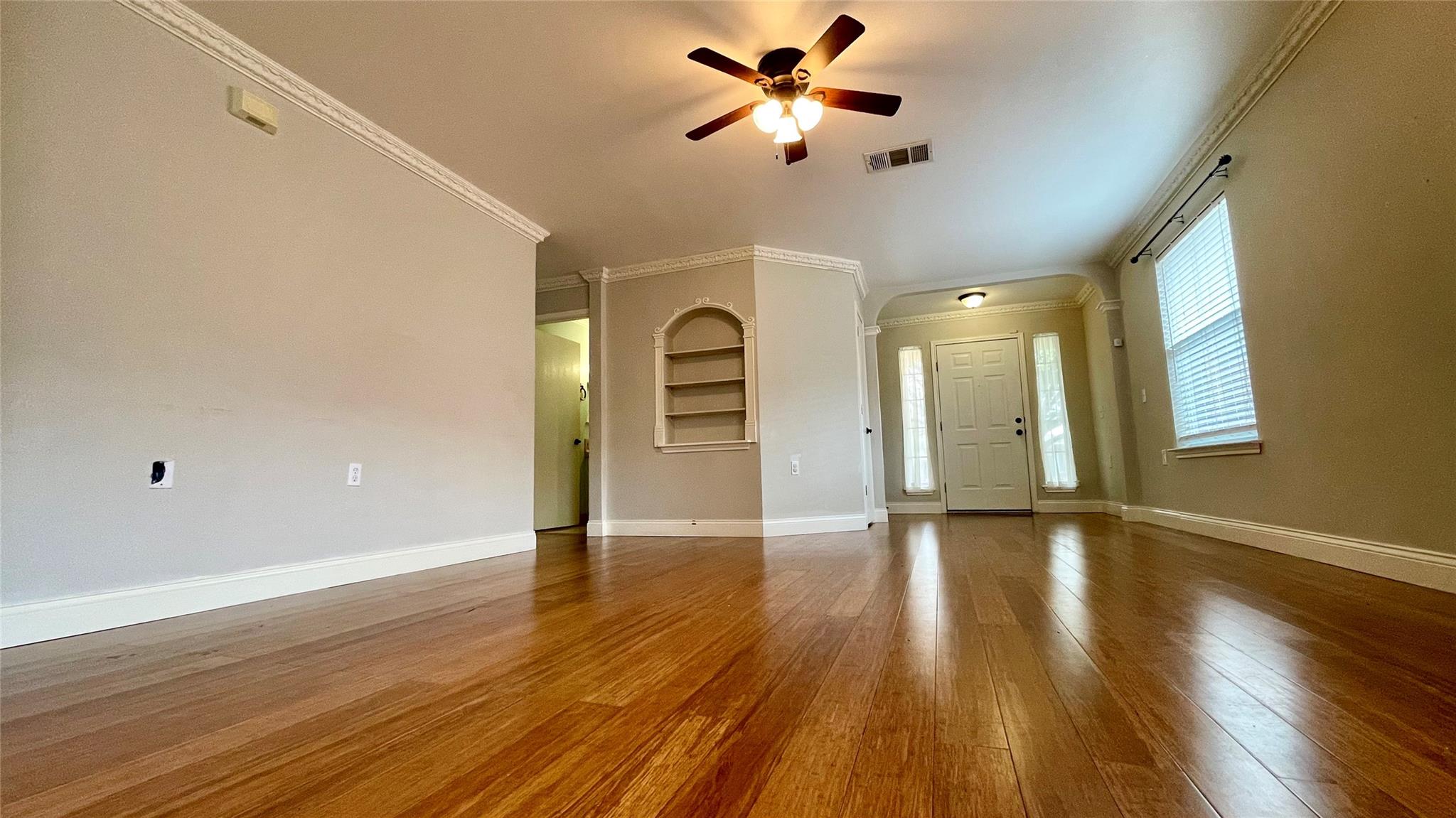 1105 St Stanislaws Dr Property Photo 6