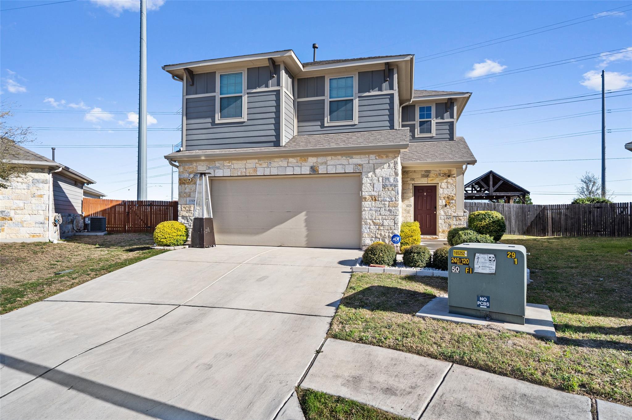 13506 Lansdale Cv Property Photo