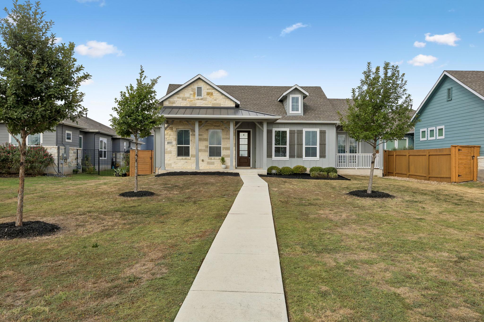 8500 Apogee Blvd Property Photo 1