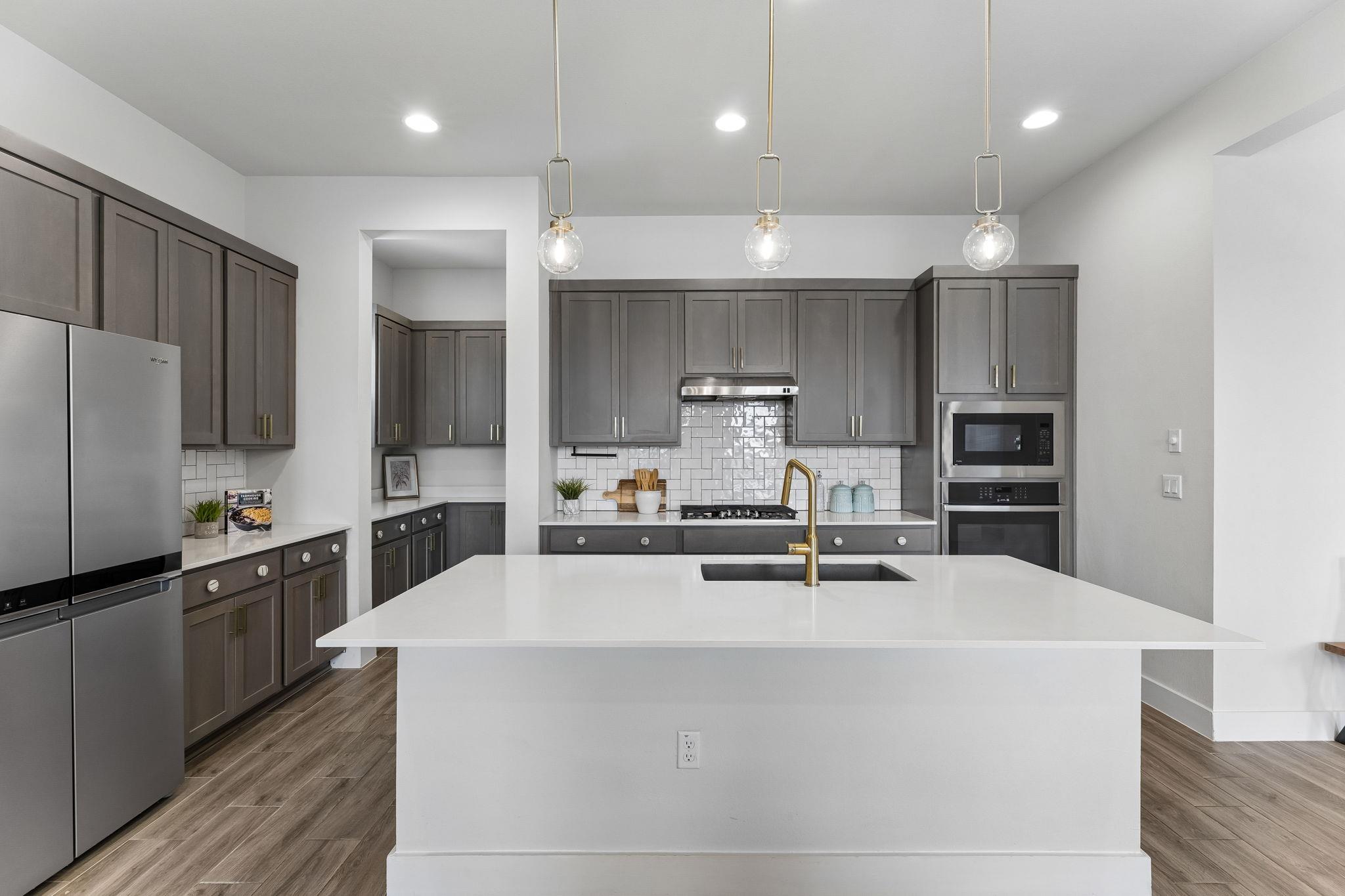 8500 Apogee Blvd Property Photo 12