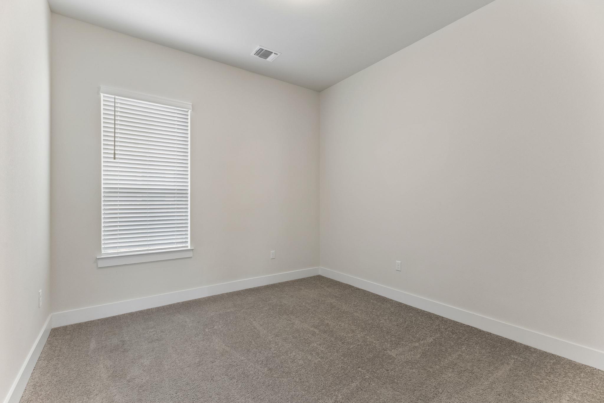 8500 Apogee Blvd Property Photo 21
