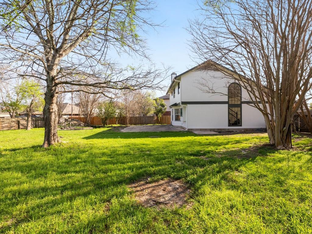 1805 White Oak Cv Property Photo 23