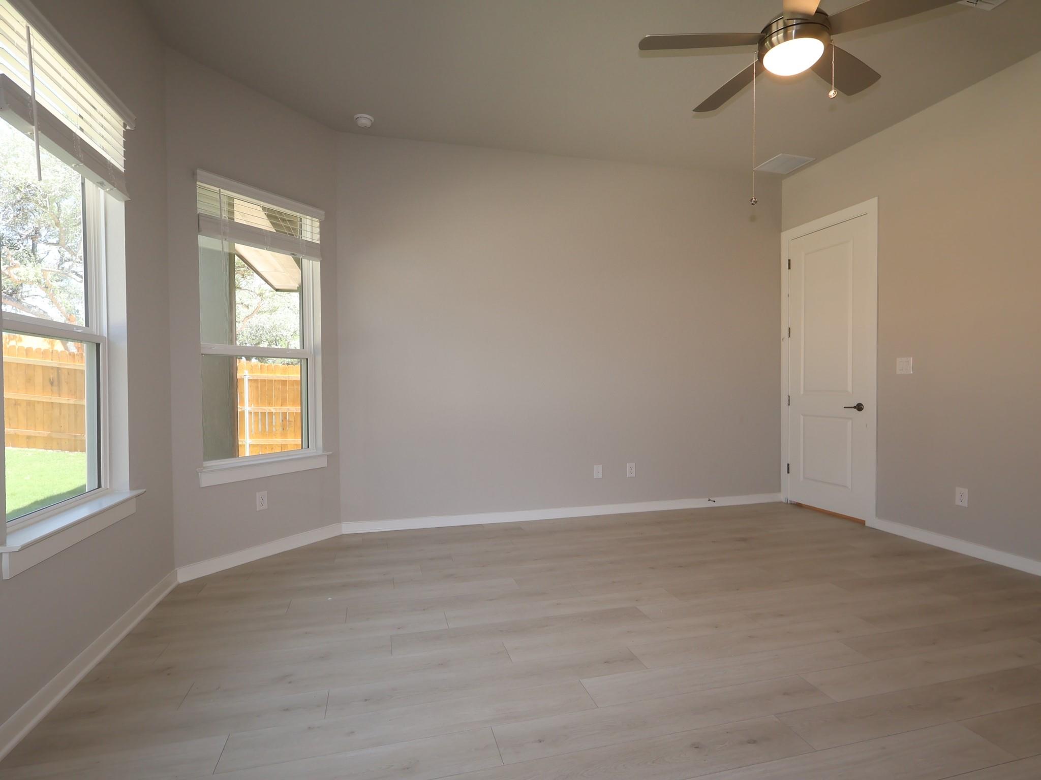 116 Norway Spruce St Property Photo 10