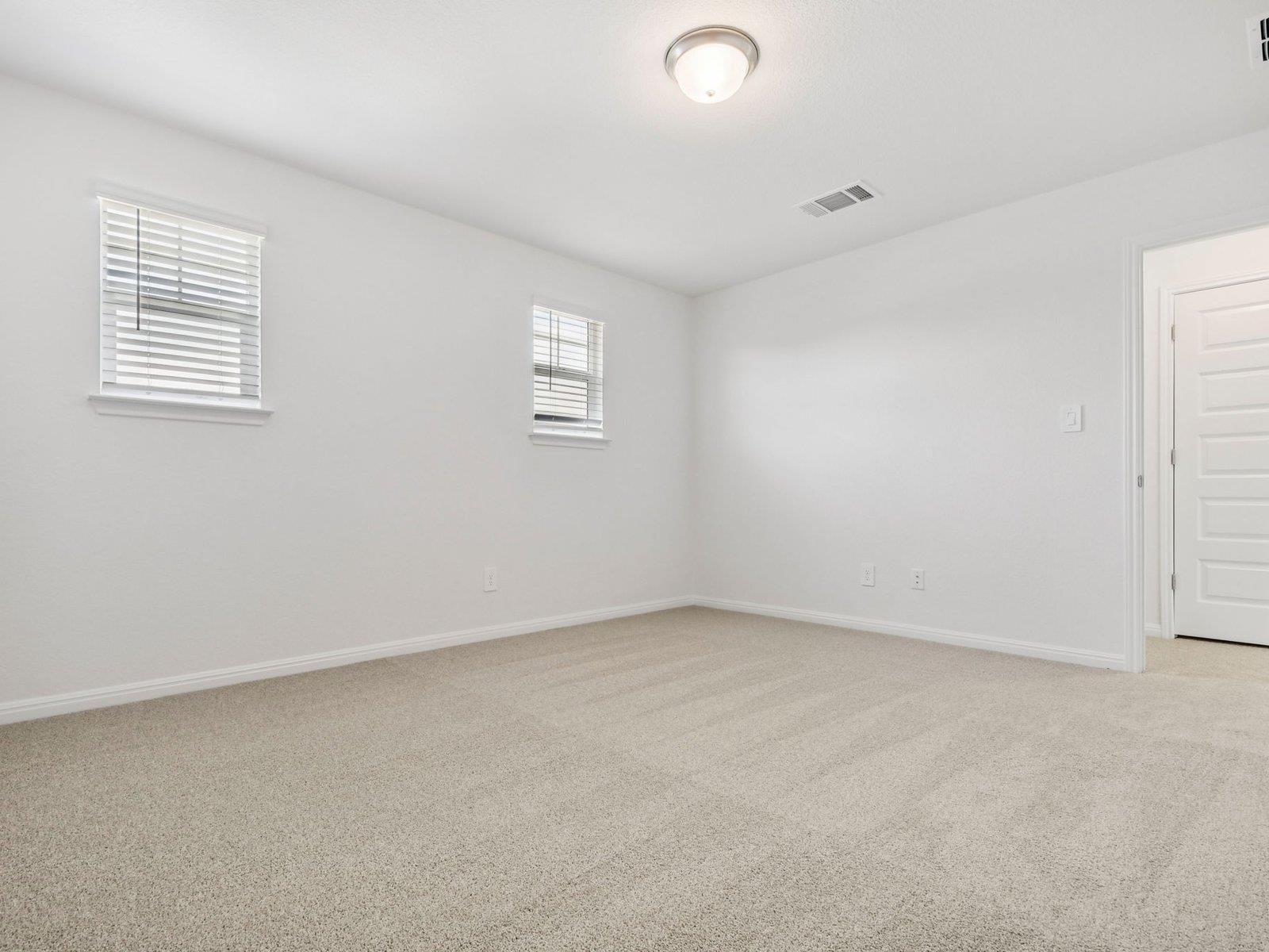142 Divisadero Dr Property Photo 8