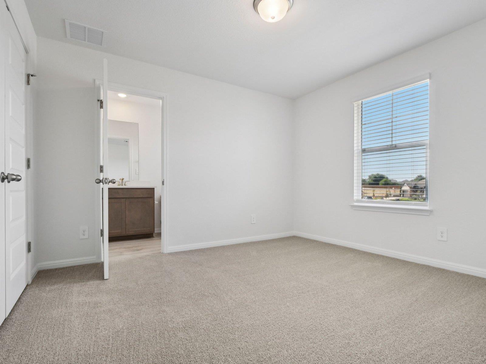 142 Divisadero Dr Property Photo 15