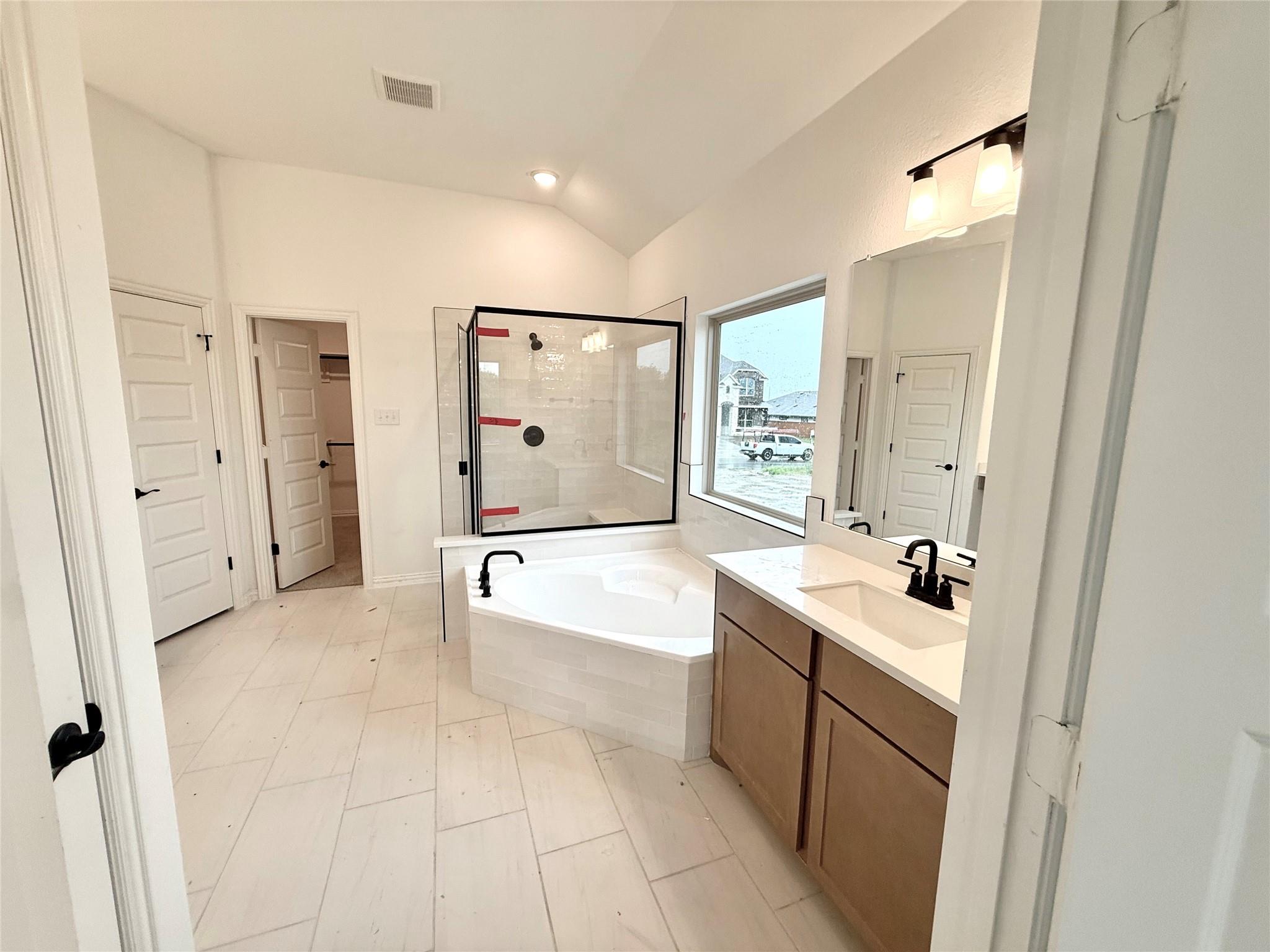 918 Kapok St Property Photo 11