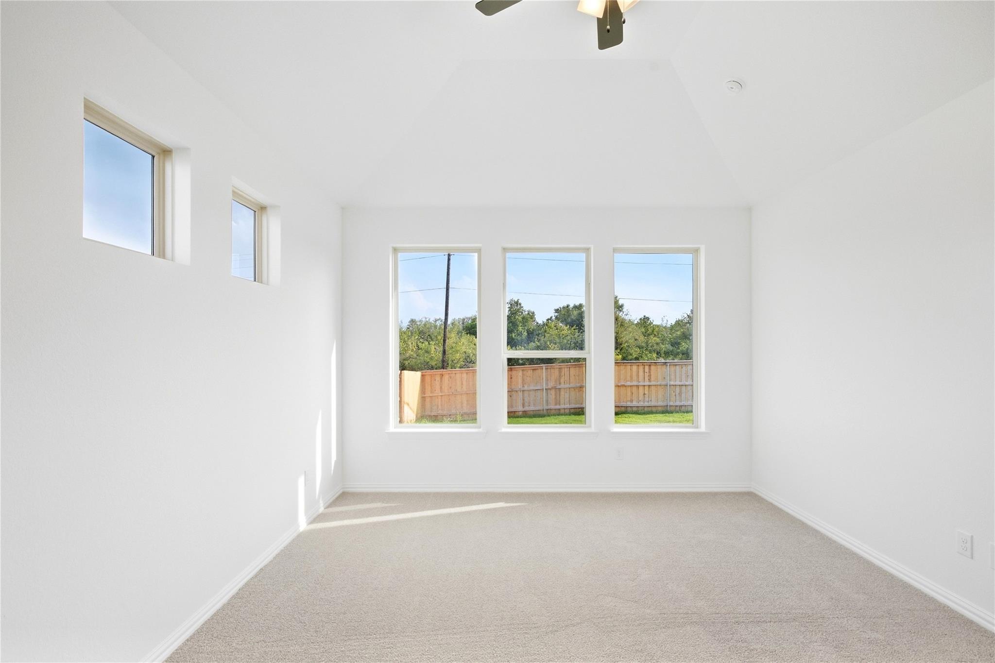 918 Kapok St Property Photo 13