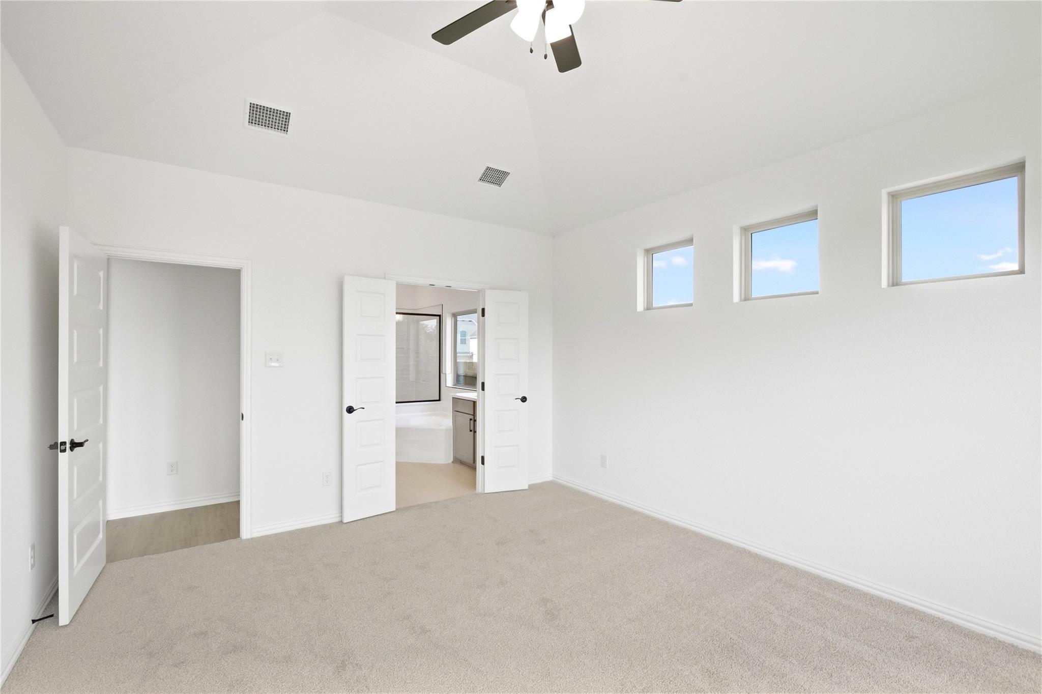 918 Kapok St Property Photo 14