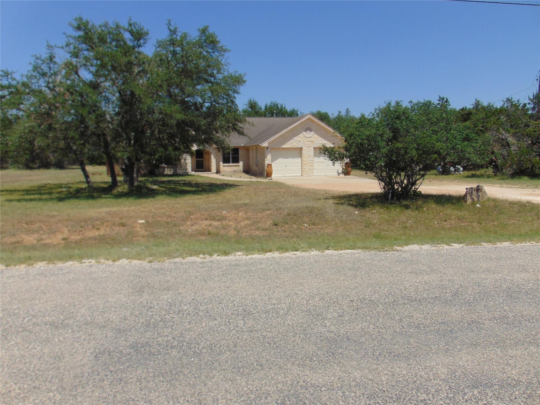 805 Barton Creek Dr Property Photo 1