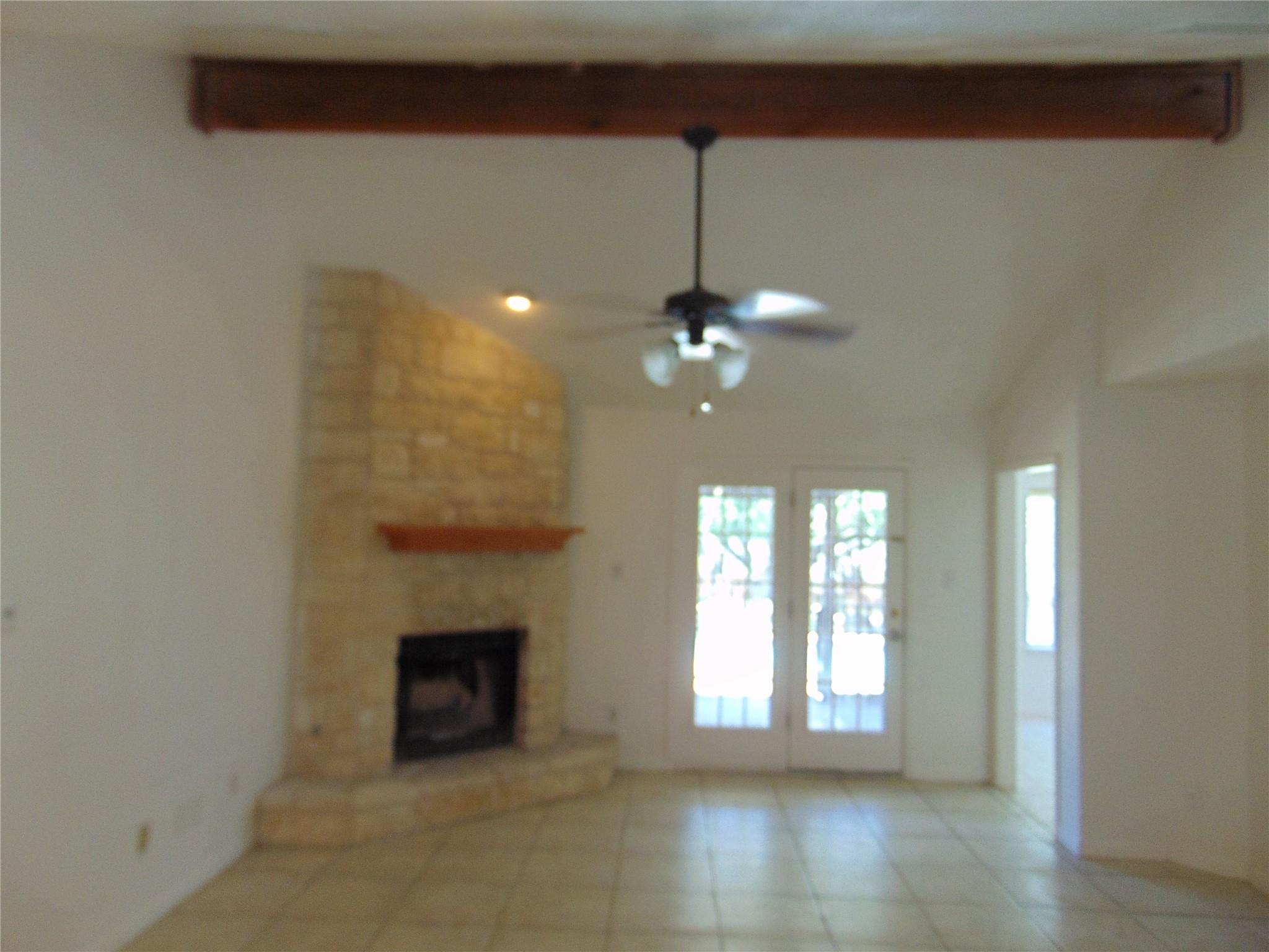 805 Barton Creek Dr Property Photo 6