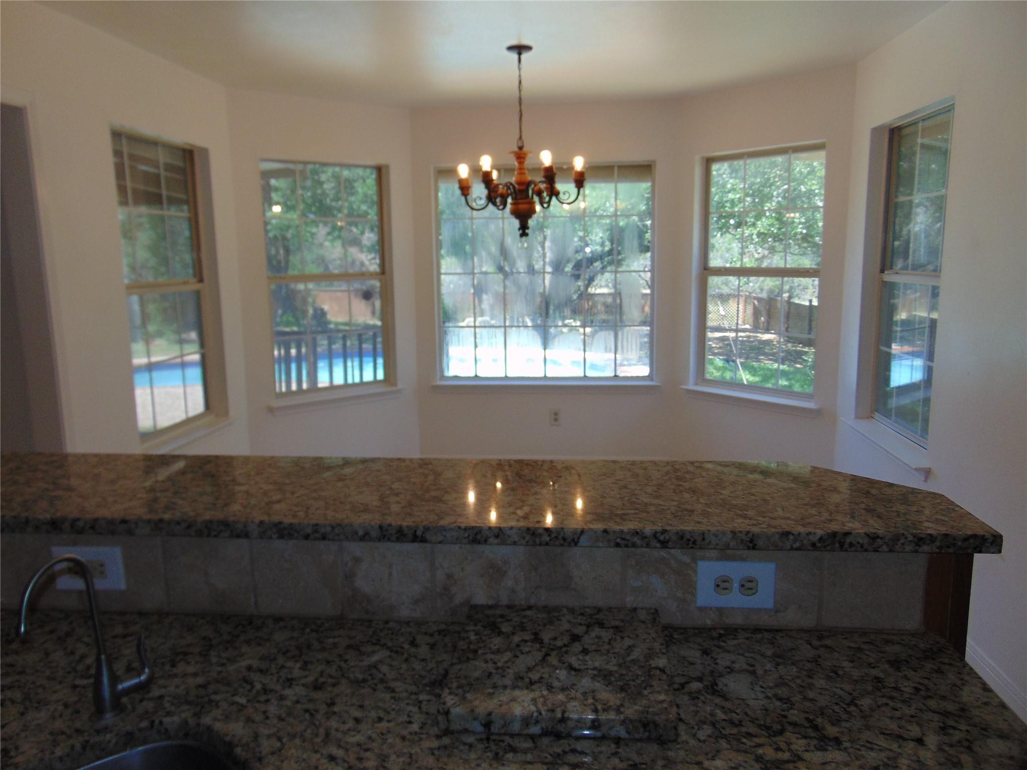 805 Barton Creek Dr Property Photo 9