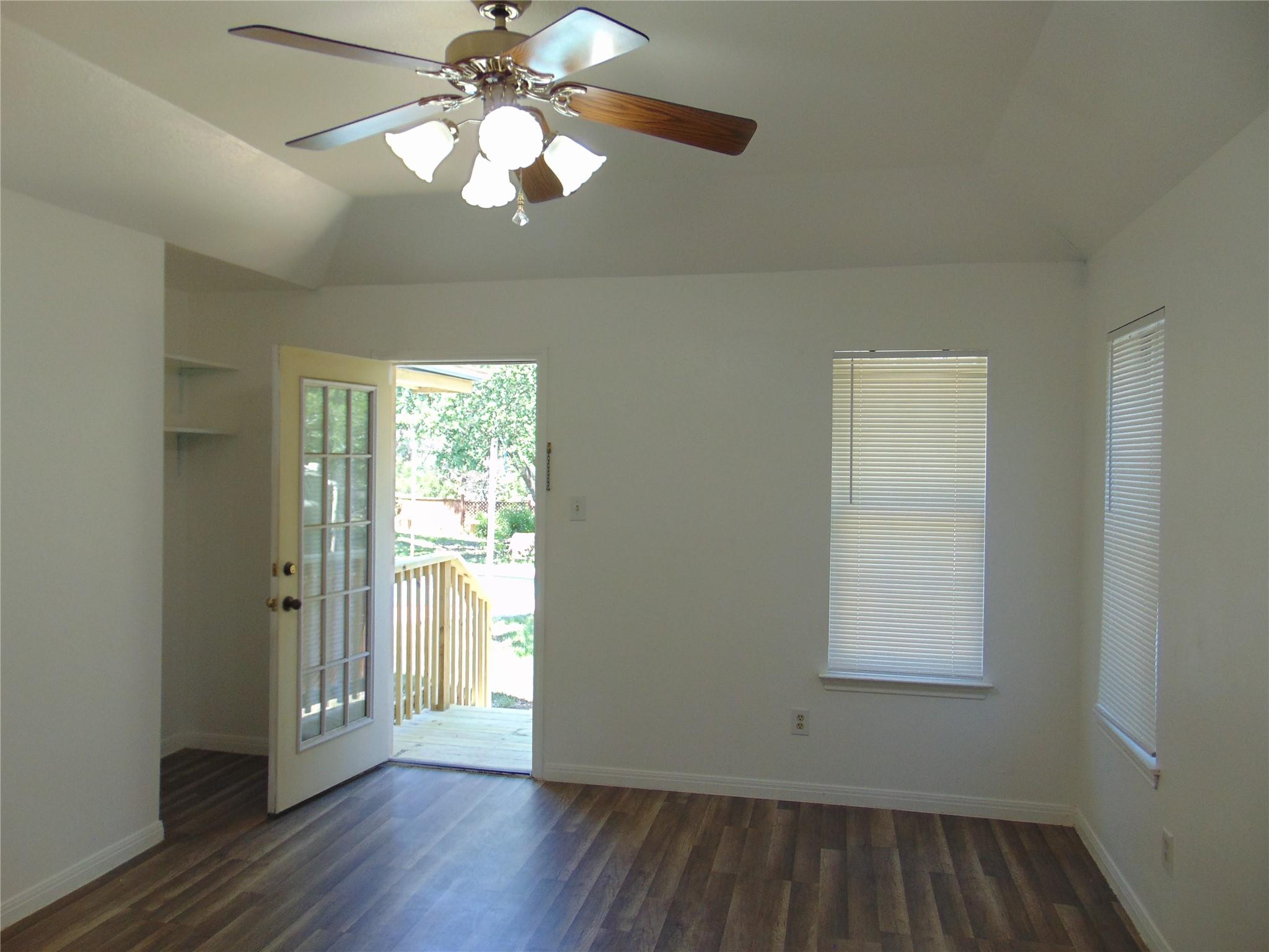 805 Barton Creek Dr Property Photo 14