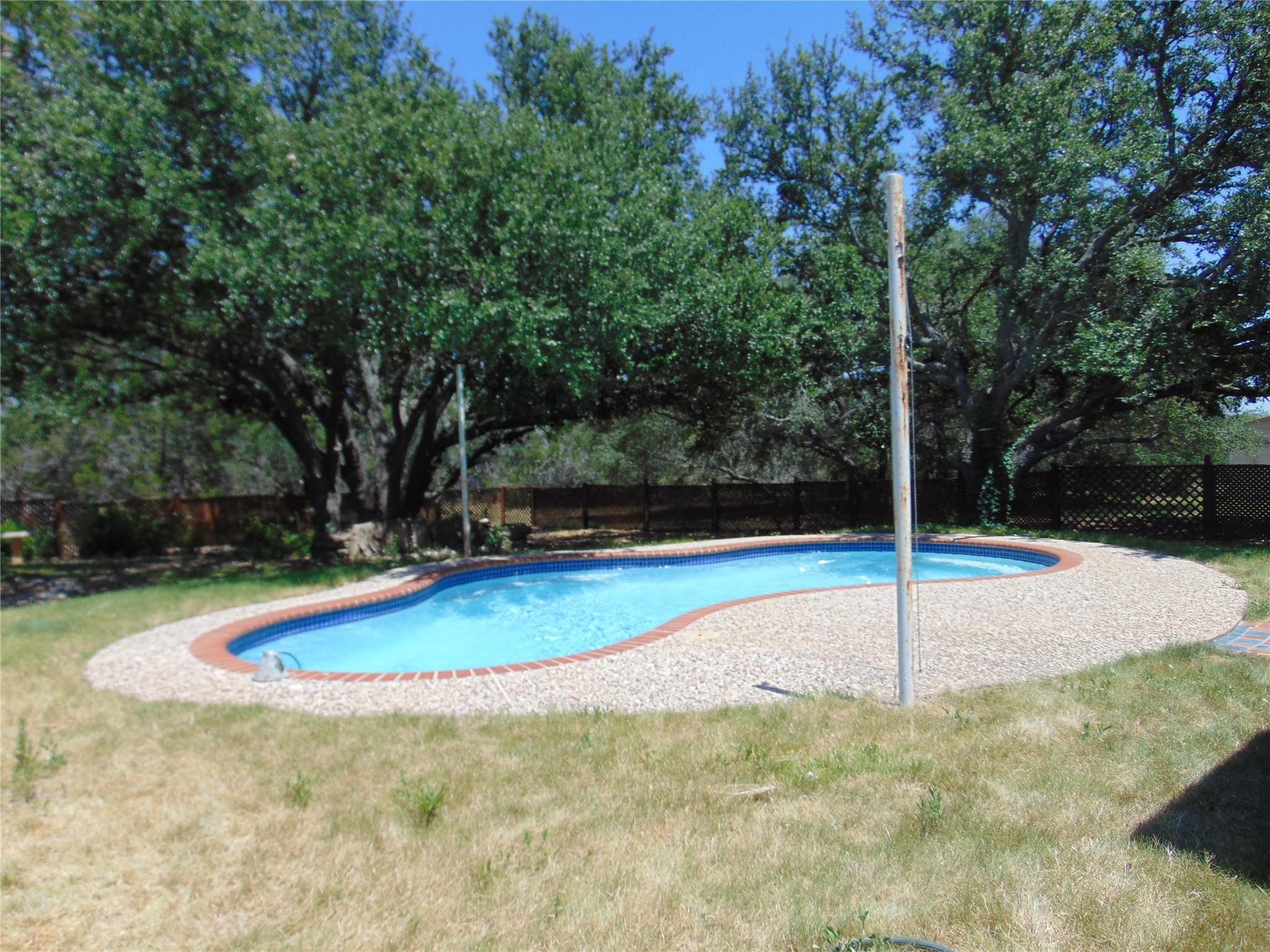 805 Barton Creek Dr Property Photo 23