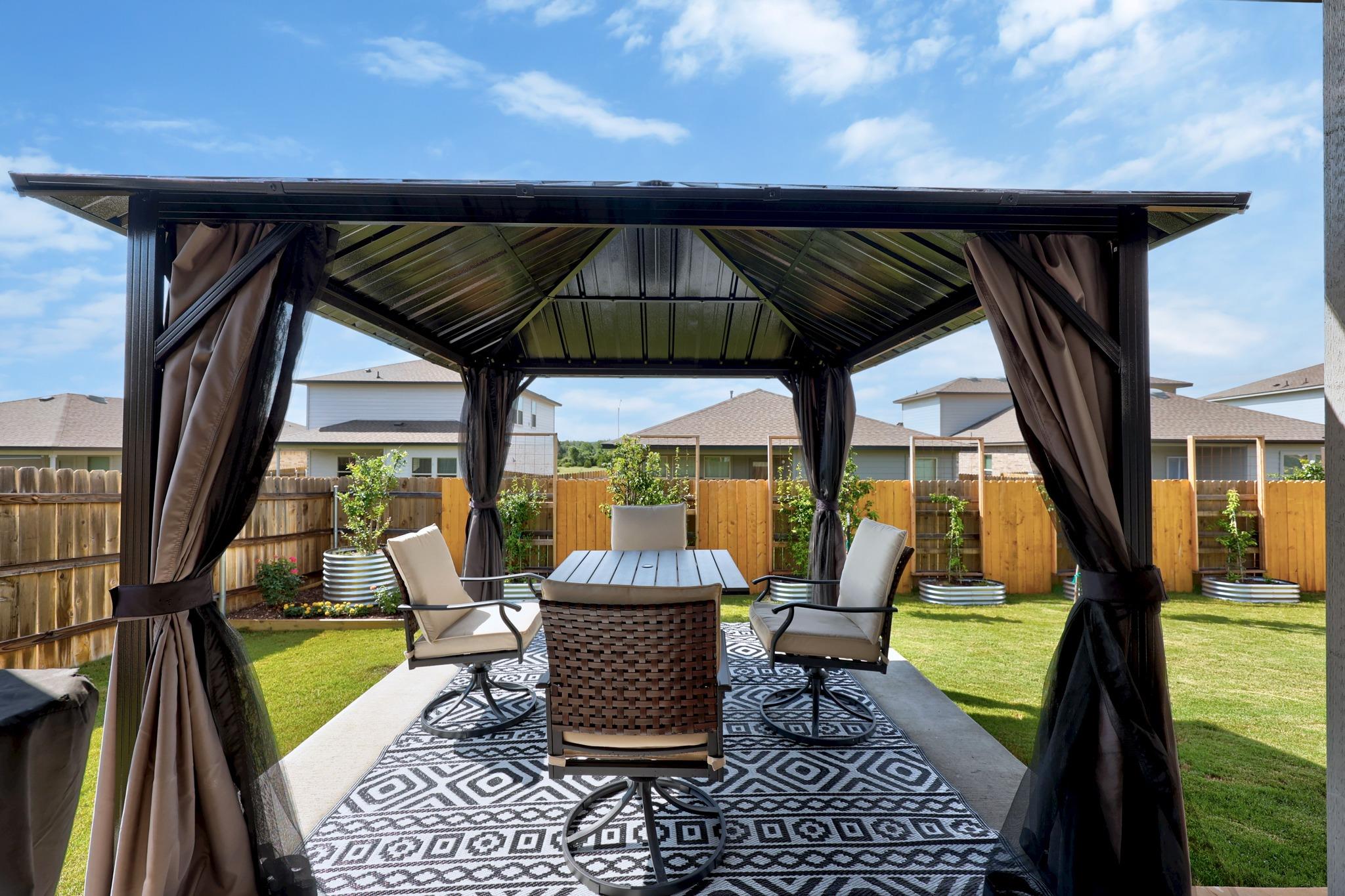 108 Coda Xing Property Photo 24