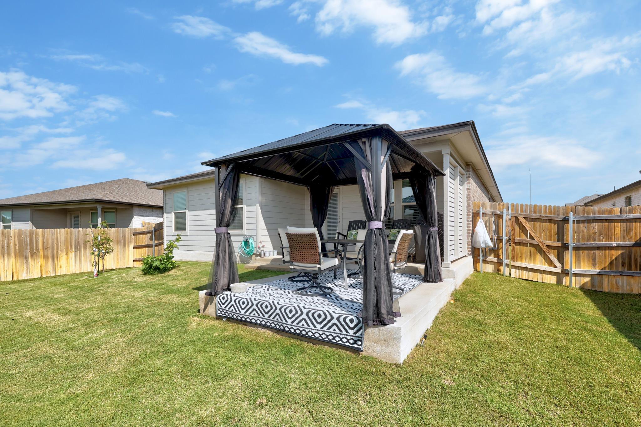 108 Coda Xing Property Photo 25
