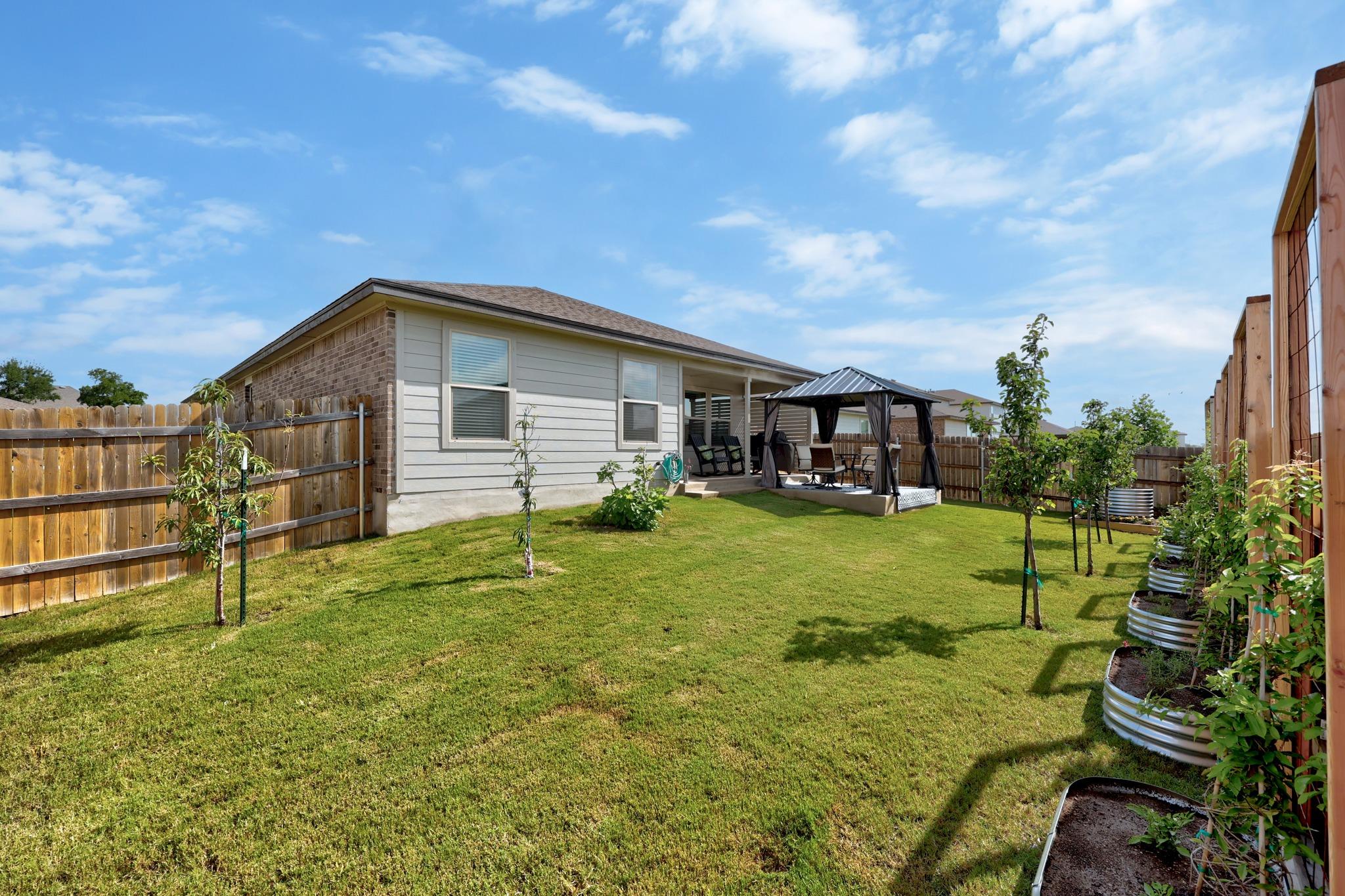 108 Coda Xing Property Photo 28