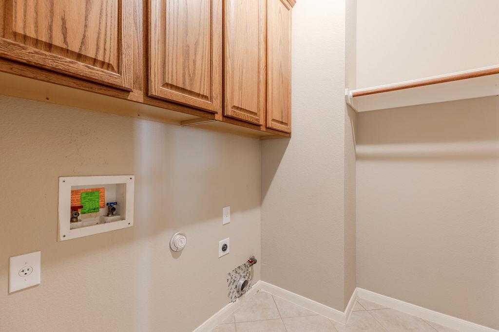 904 Winding Creek Pl Property Photo 14