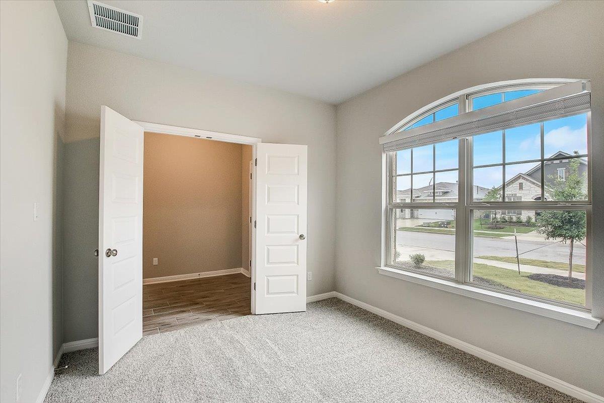 108 Peruvian Ln Property Photo 15
