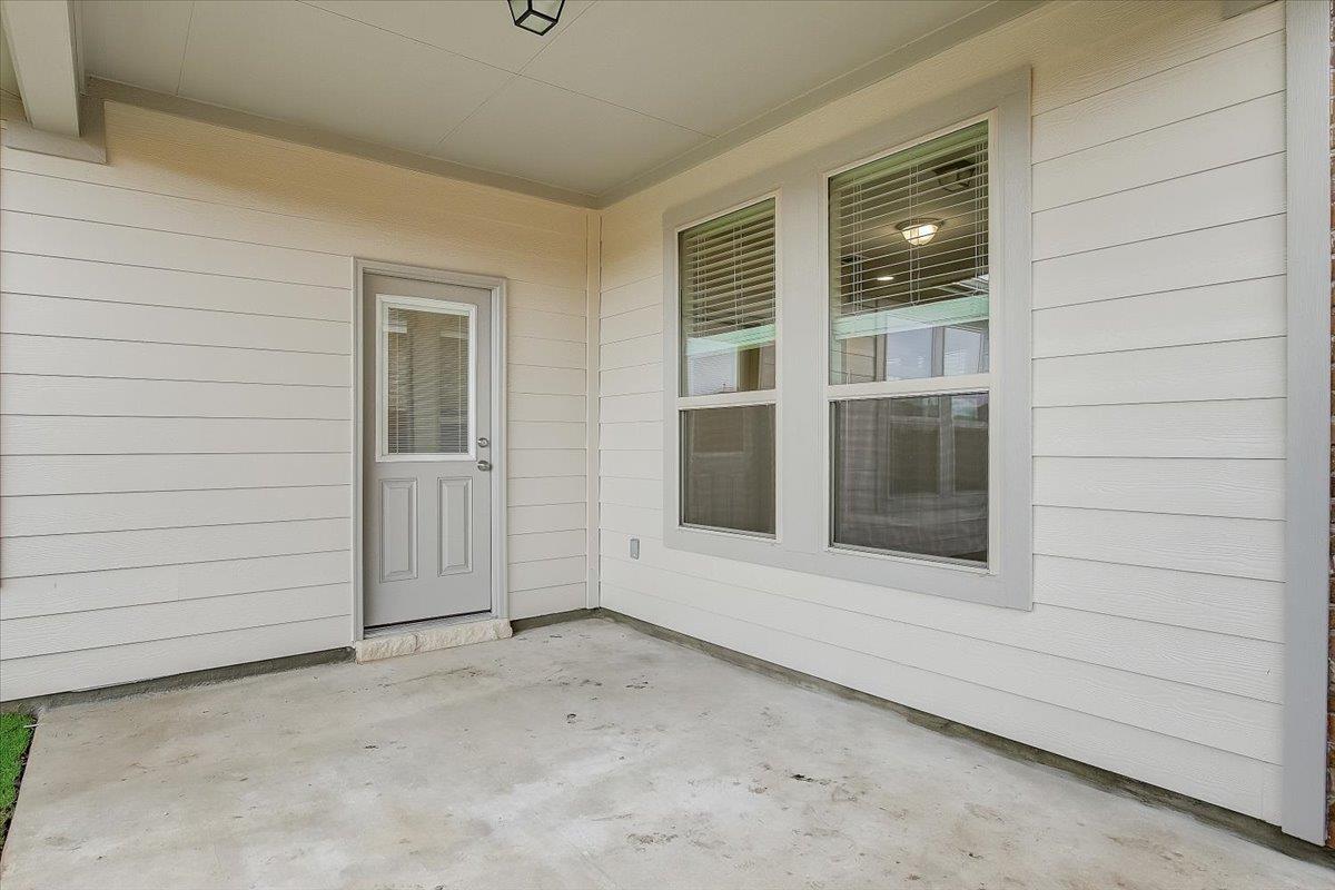 108 Peruvian Ln Property Photo 35