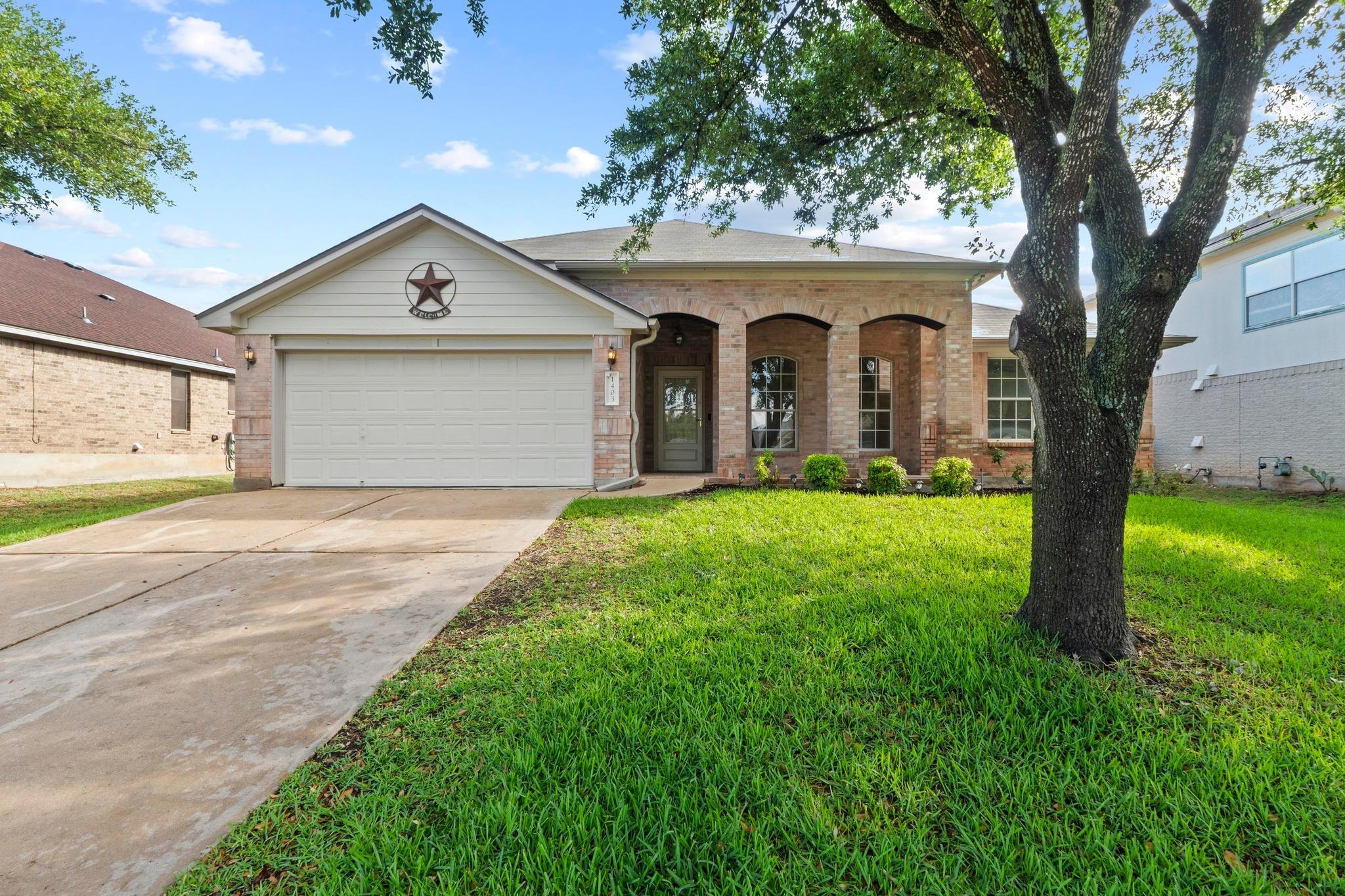 1403 Sw Willow Bluff Dr Property Photo 1