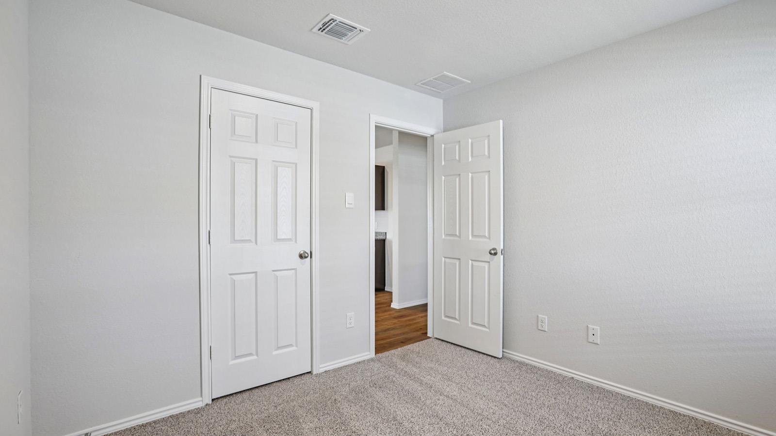 1205 Firewheel Dr Property Photo 24