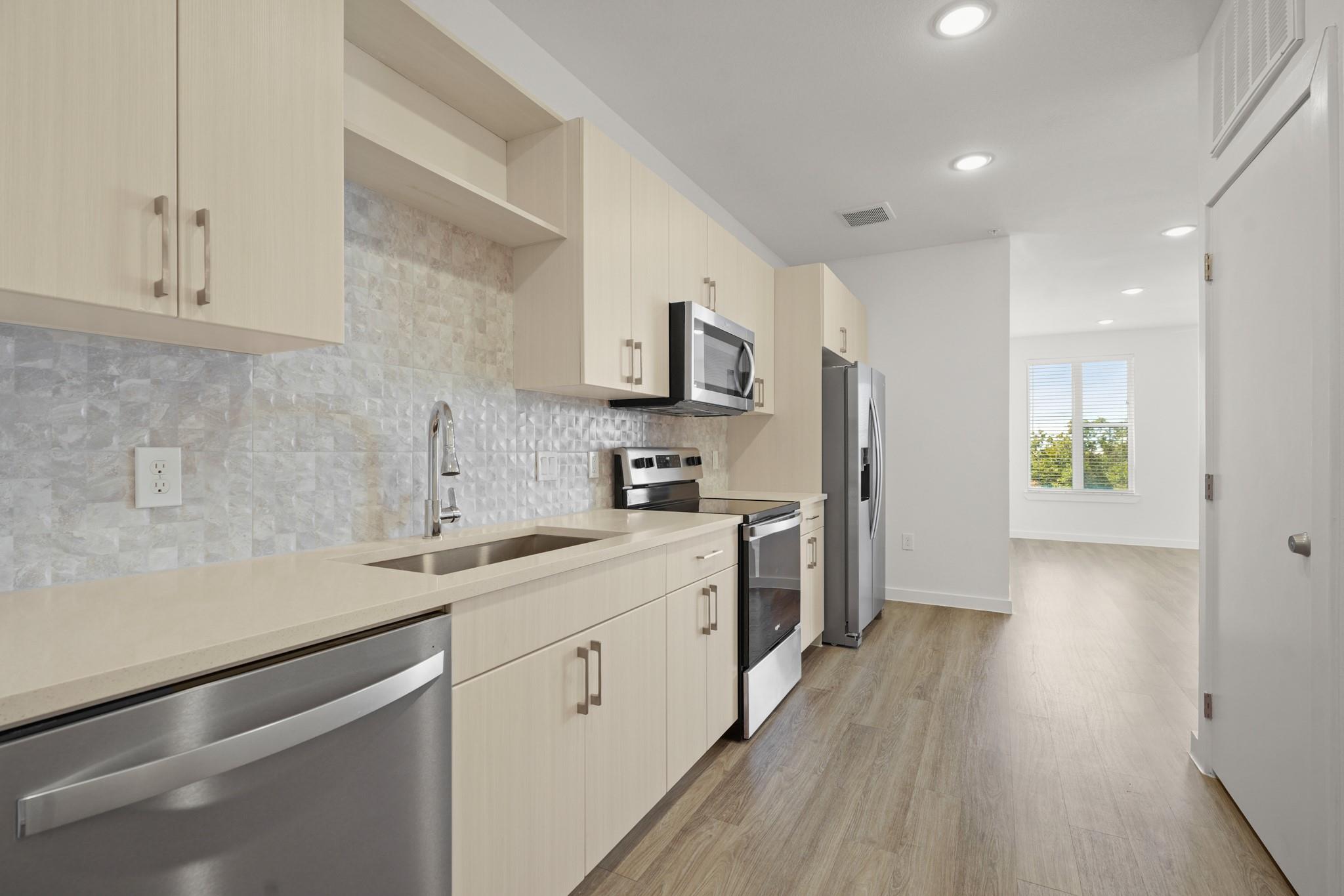 6324 N Lamar Blvd #317