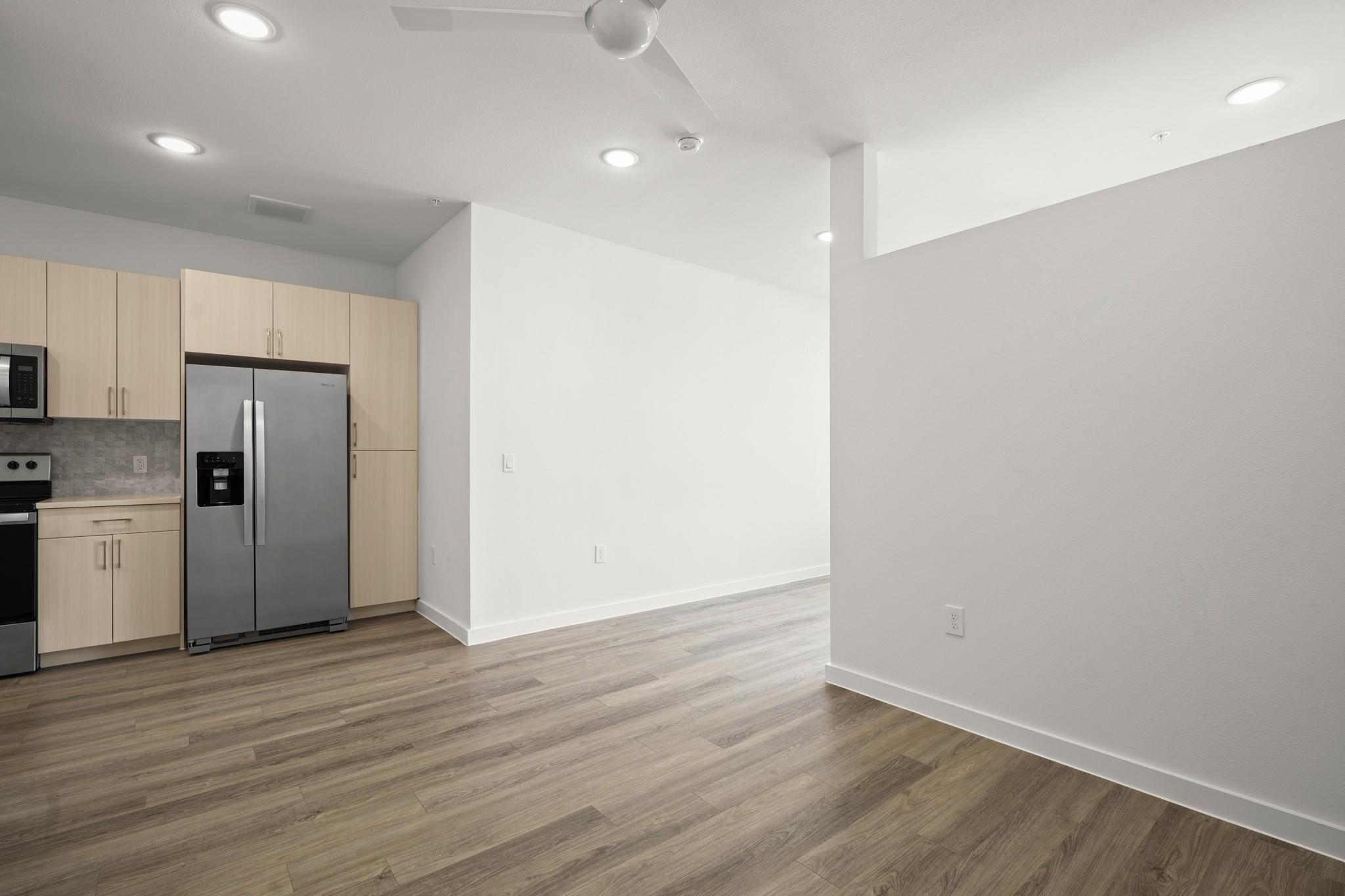 6324 N Lamar Blvd #317 Property Photo 4