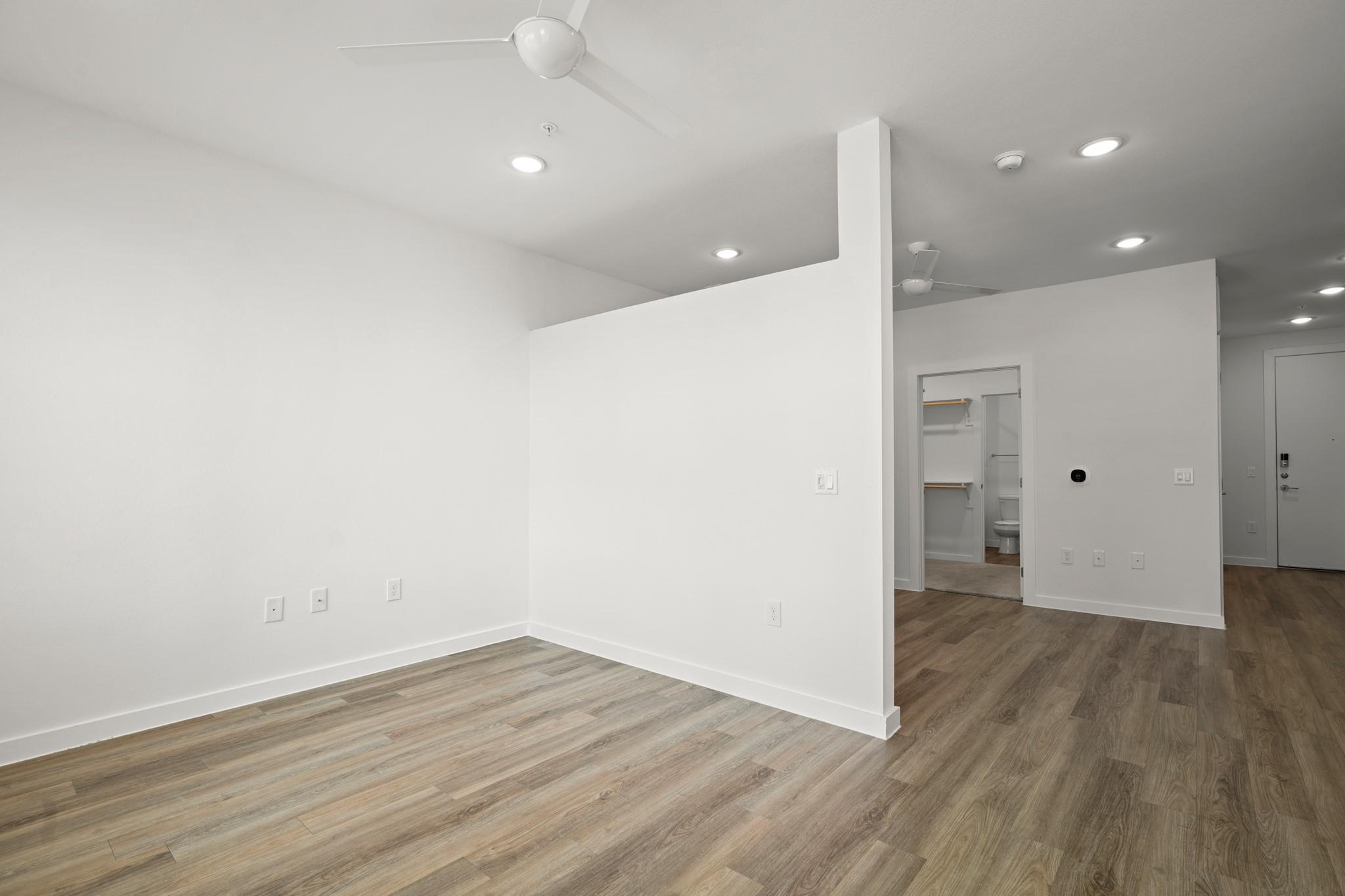 6324 N Lamar Blvd #317 Property Photo 10