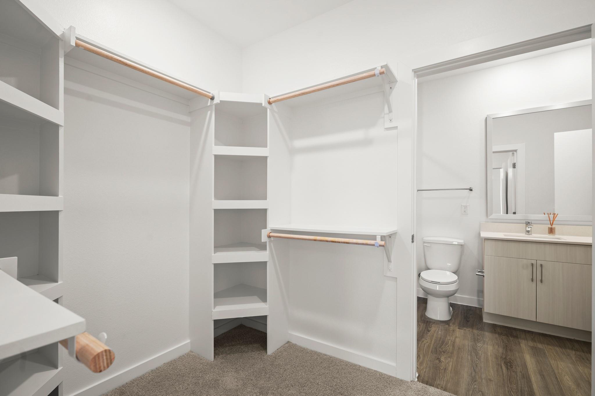 6324 N Lamar Blvd #317 Property Photo 16