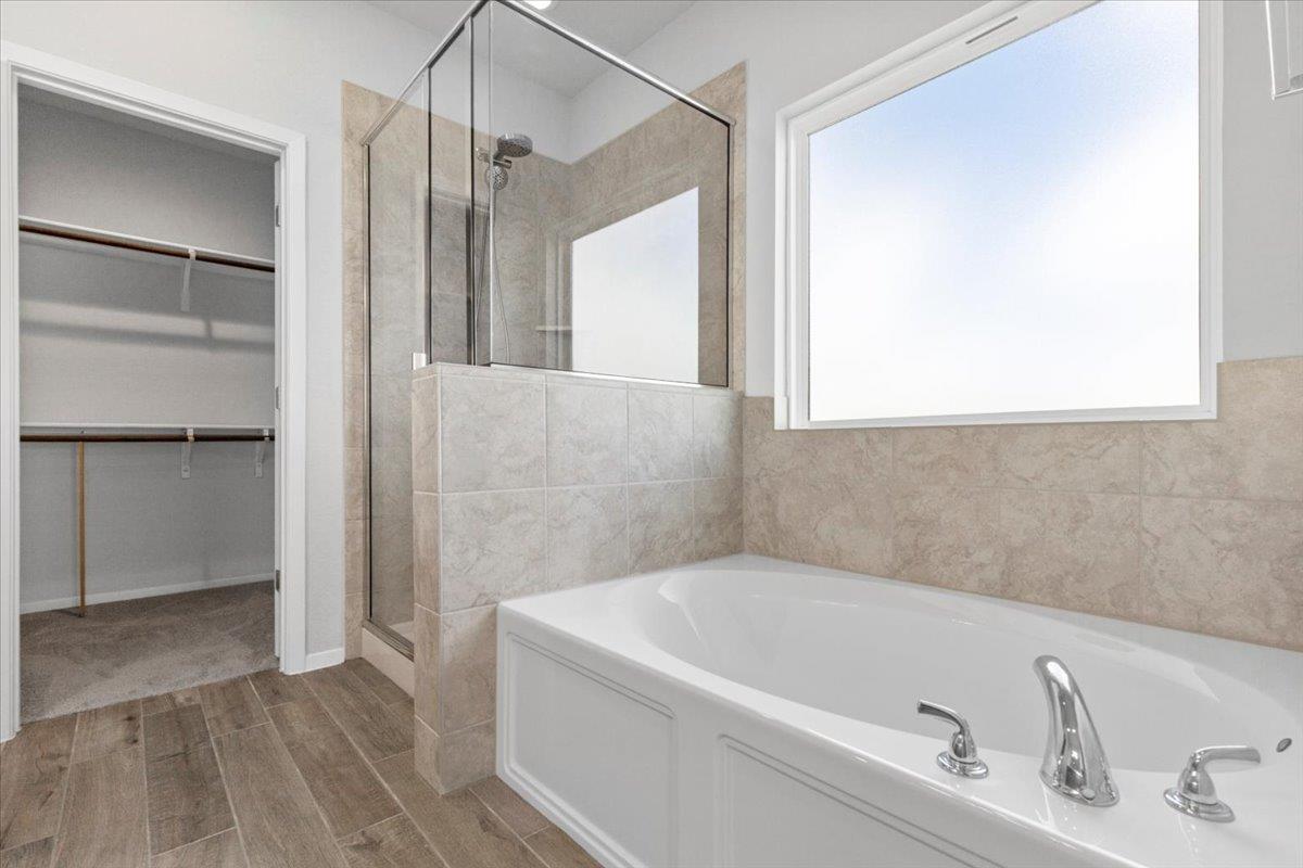 261 Hortus Dr Property Photo 21