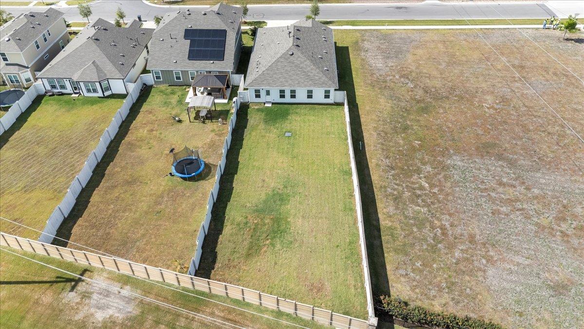 261 Hortus Dr Property Photo 34