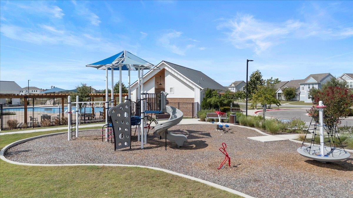 261 Hortus Dr Property Photo 35