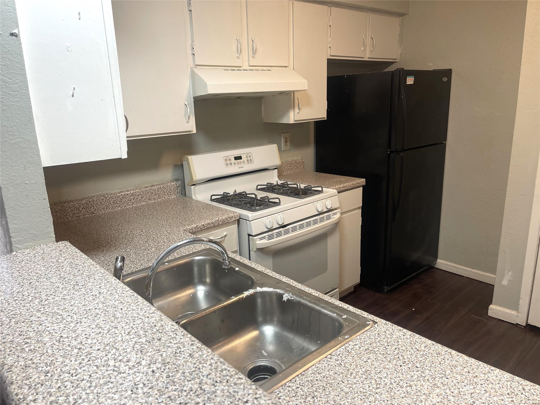 2200 Tabor Ct #a-1 Property Photo 27