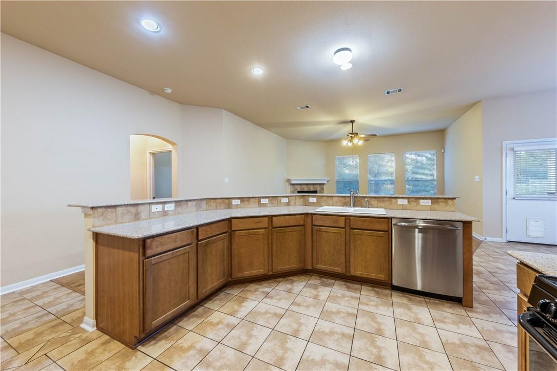 3509 Pine Needle Cir Property Photo 9