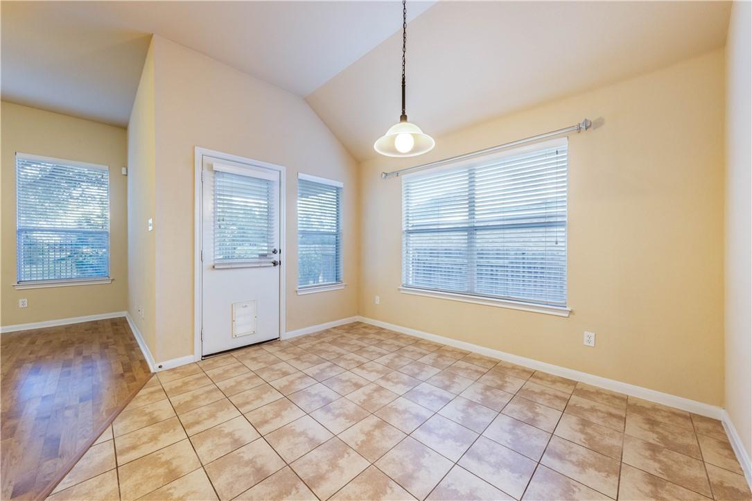 3509 Pine Needle Cir Property Photo 12