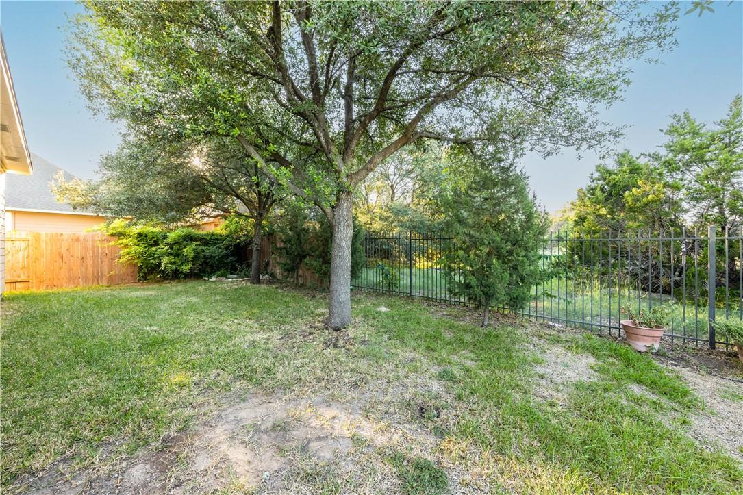 3509 Pine Needle Cir Property Photo 31